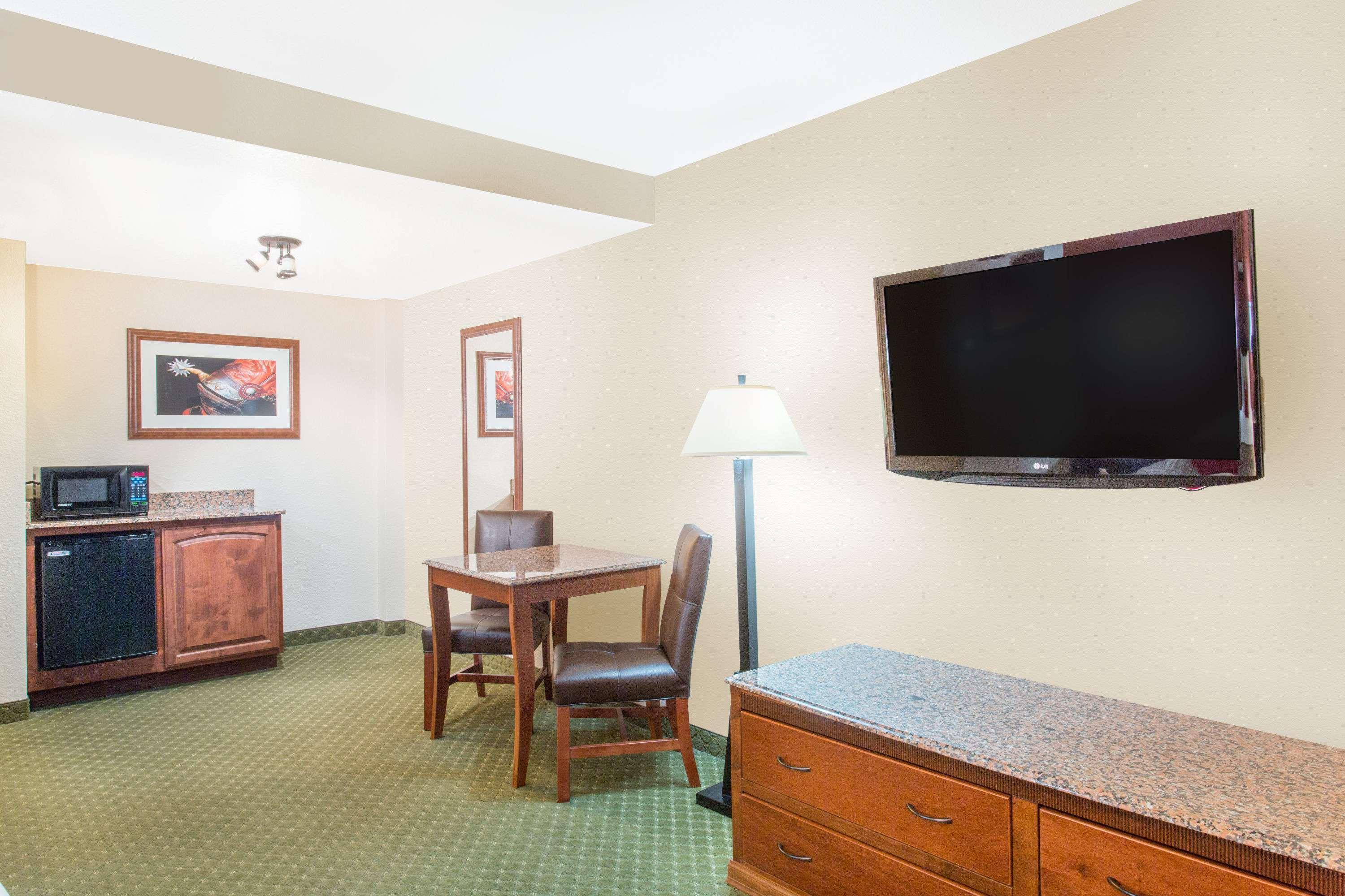 Hotel Ramada By Wyndham At Stockmen's Casino Elko