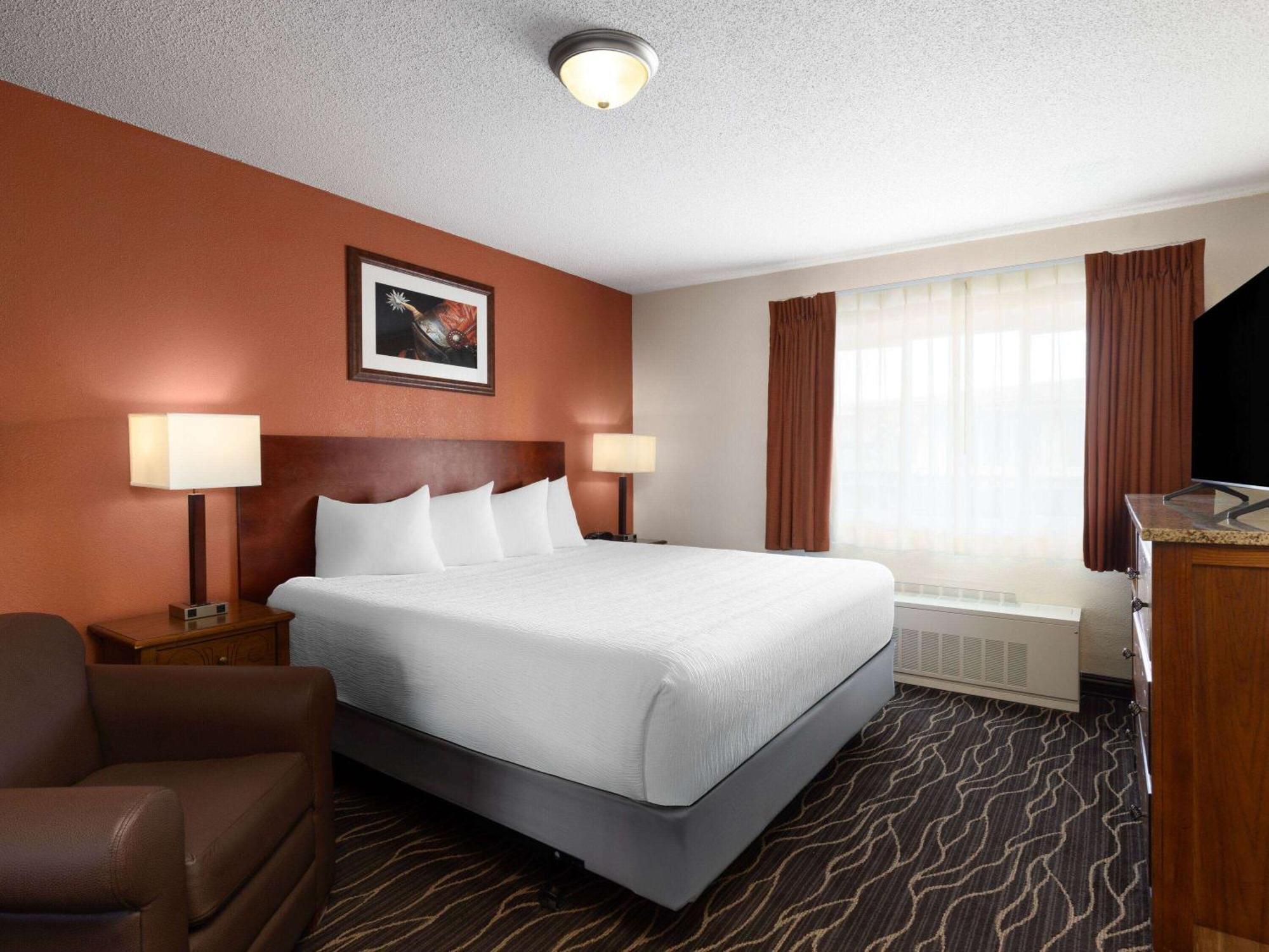 Ramada By Wyndham At Stockmen's Casino