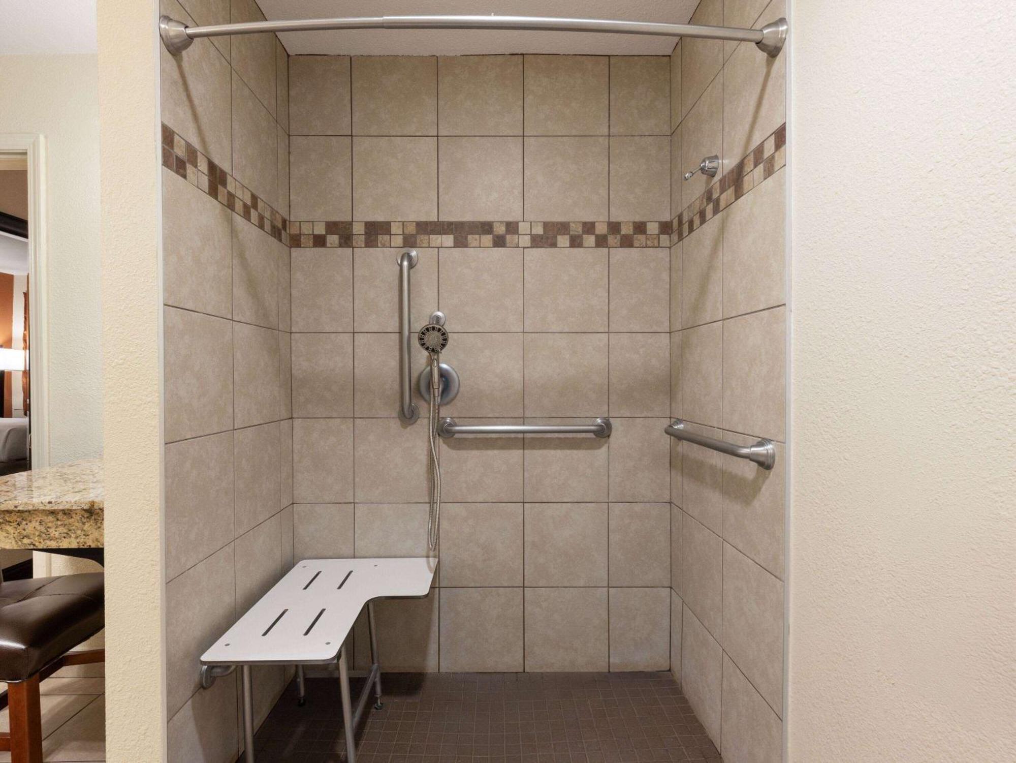 Hotel Ramada By Wyndham At Stockmen's Casino 3*