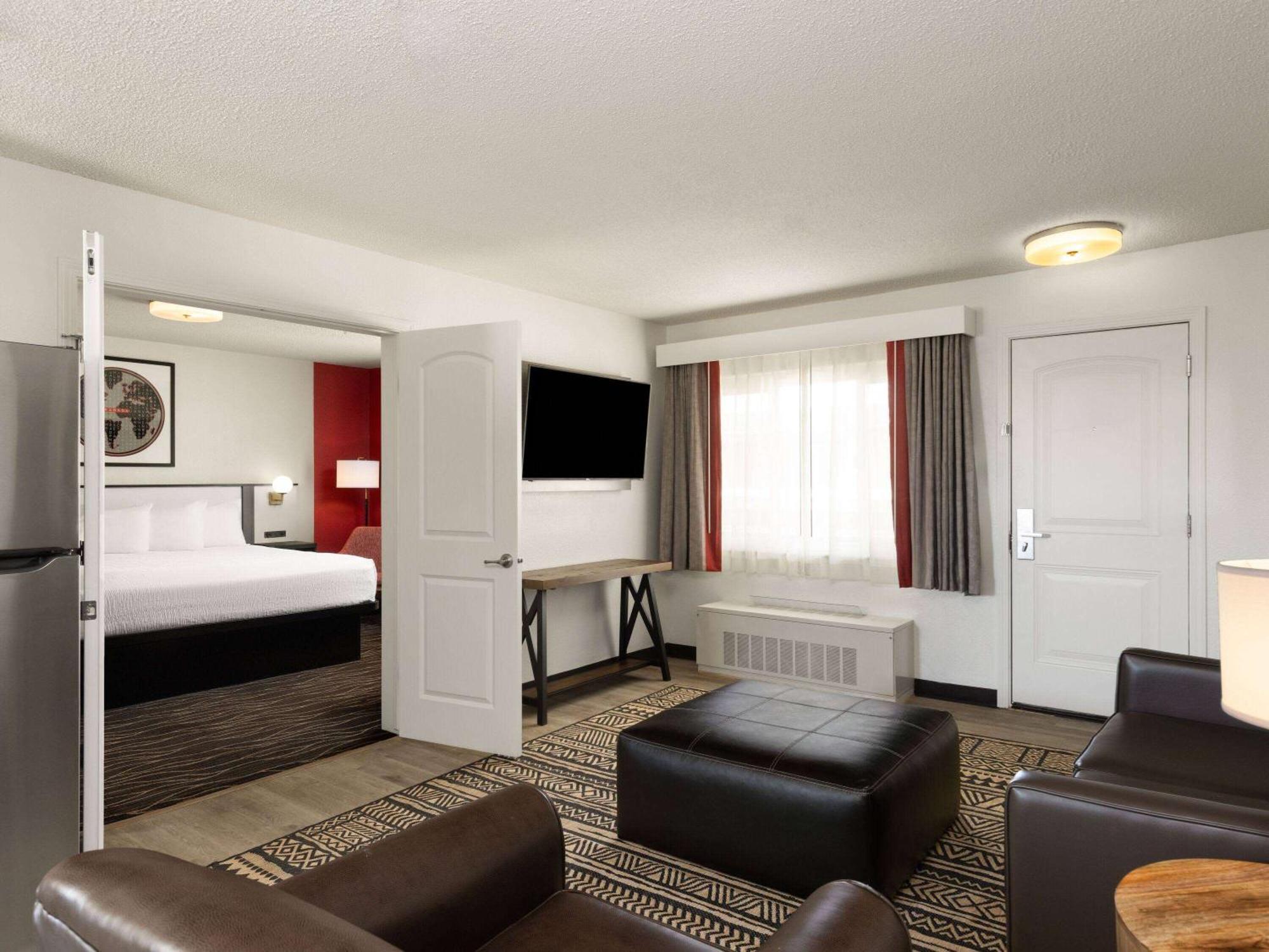 Ramada By Wyndham At Stockmen's Casino 3*