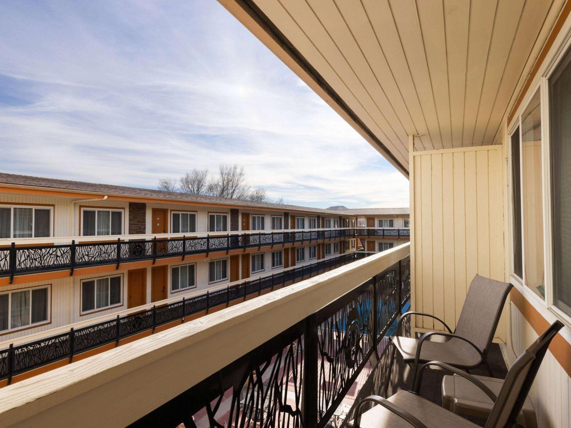 Ramada By Wyndham At Stockmen's Casino Elko